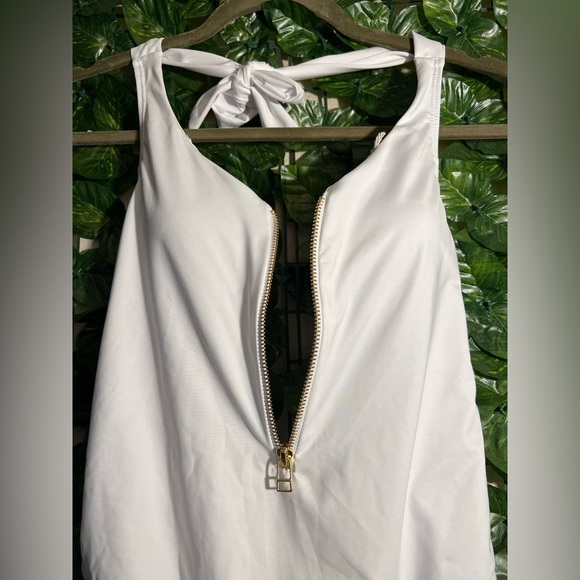 White One Piece with Gold Zipper - The Santorini - Picture 6 of 9